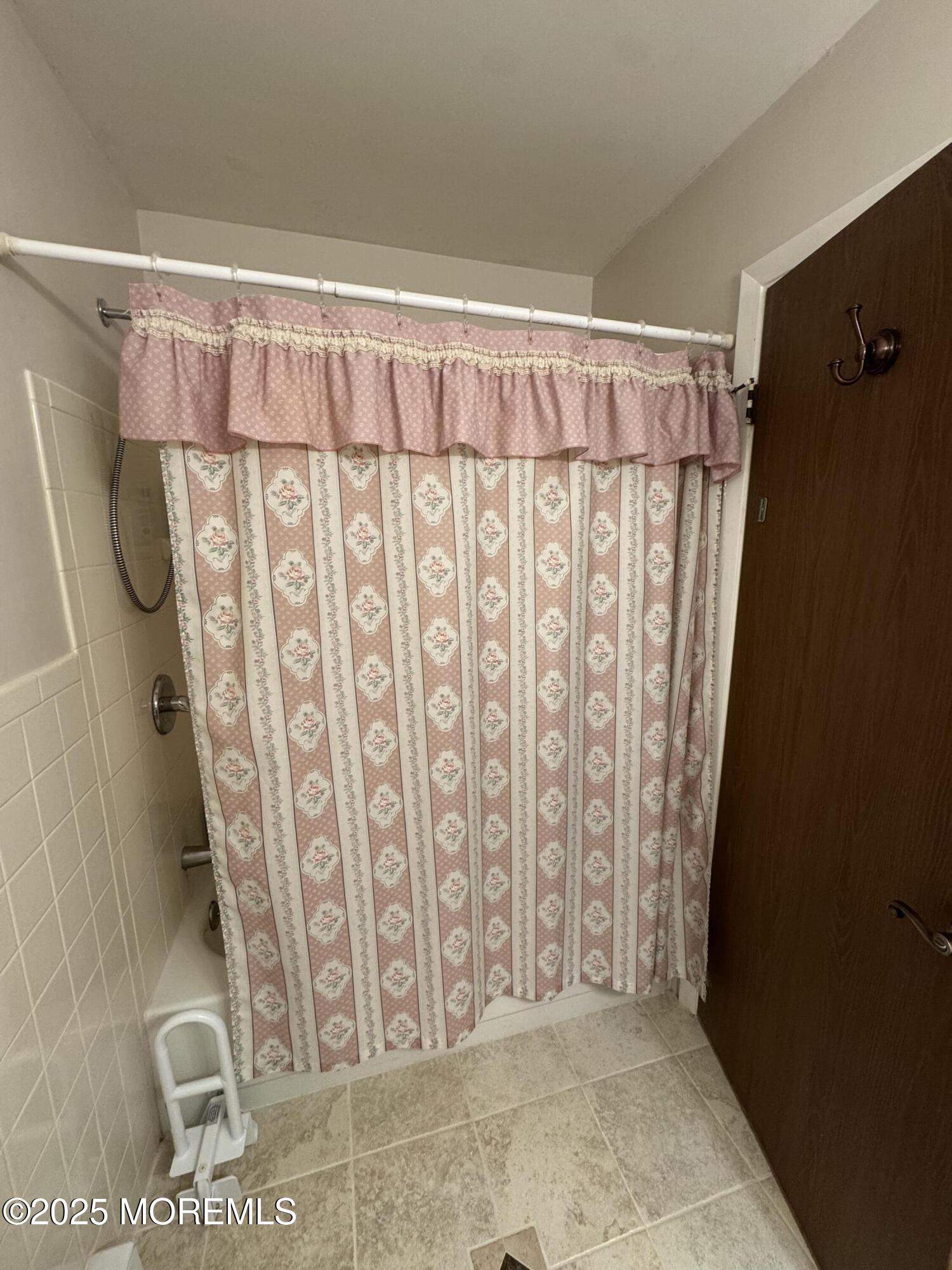 51 A Sunset Road Whiting, NJ 08759 - Photo 16 of 18 DF177D7F-7A50-463B-8200-A83EF9CA1580