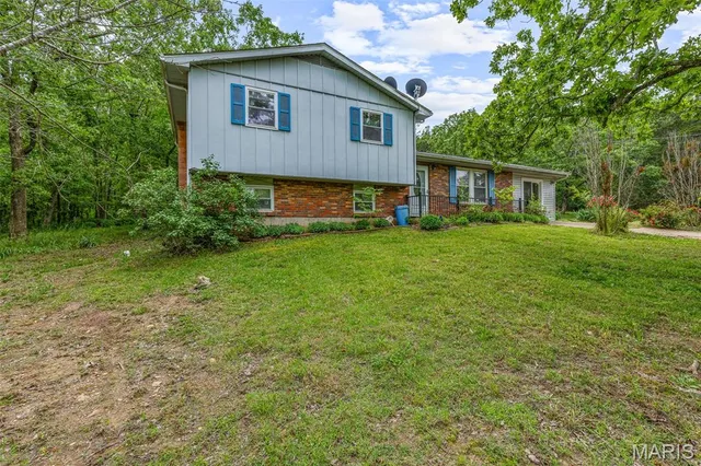 $275,000 | 1521 Pendleton Road, Farmington, MO 63640