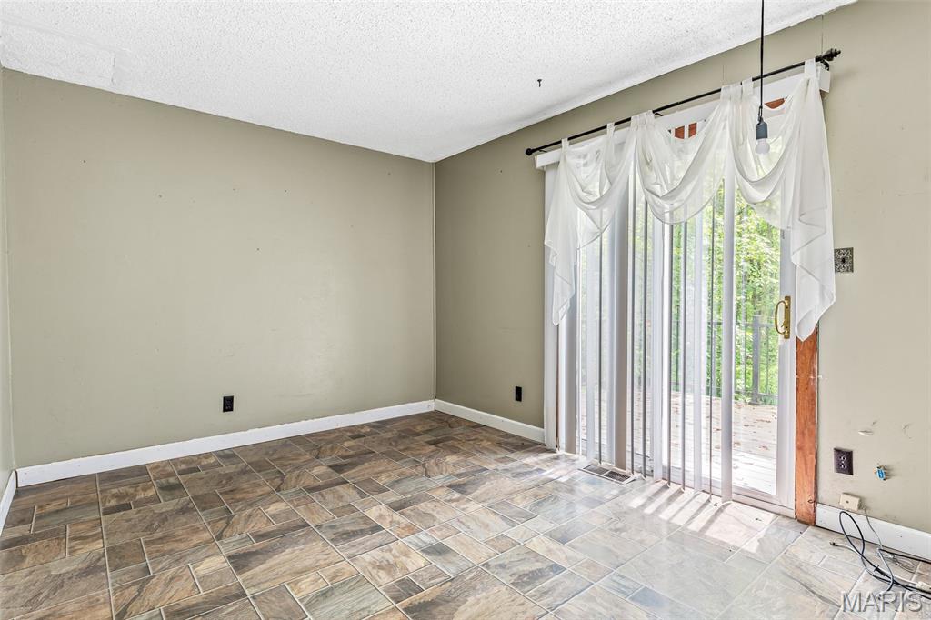 1521 Pendleton Road Farmington, MO 63640 - Photo 11 of 35