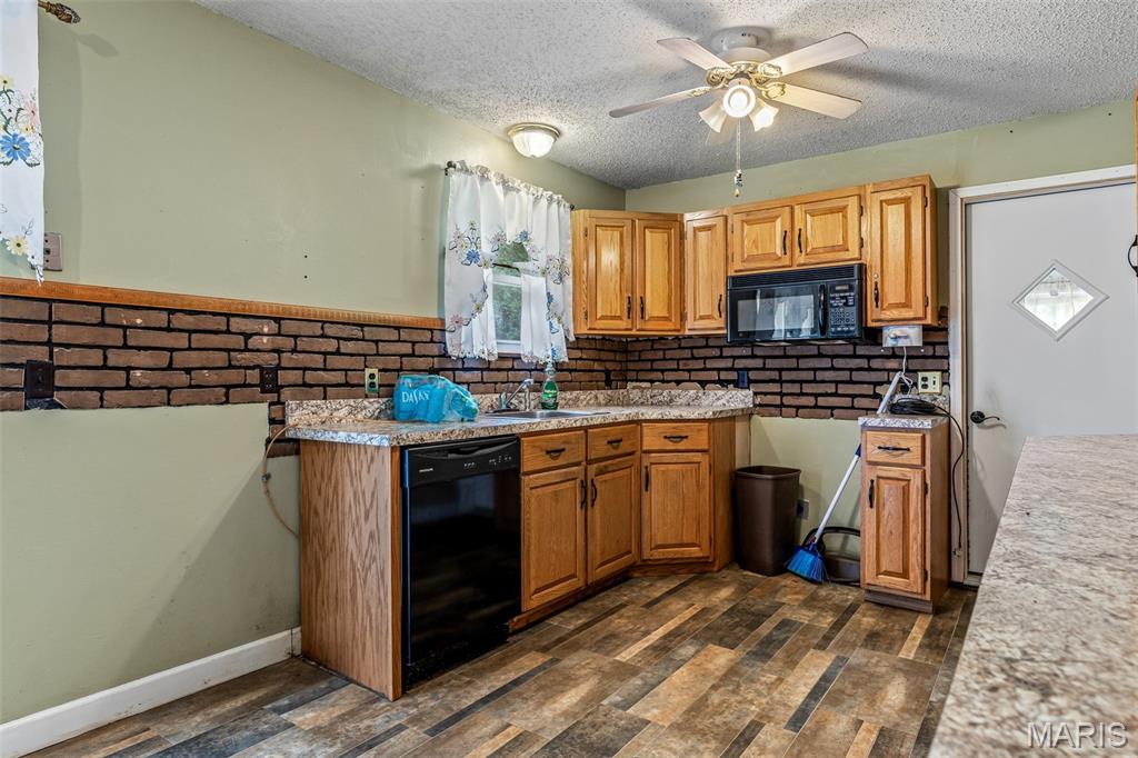 1521 Pendleton Road Farmington, MO 63640 - Photo 9 of 35