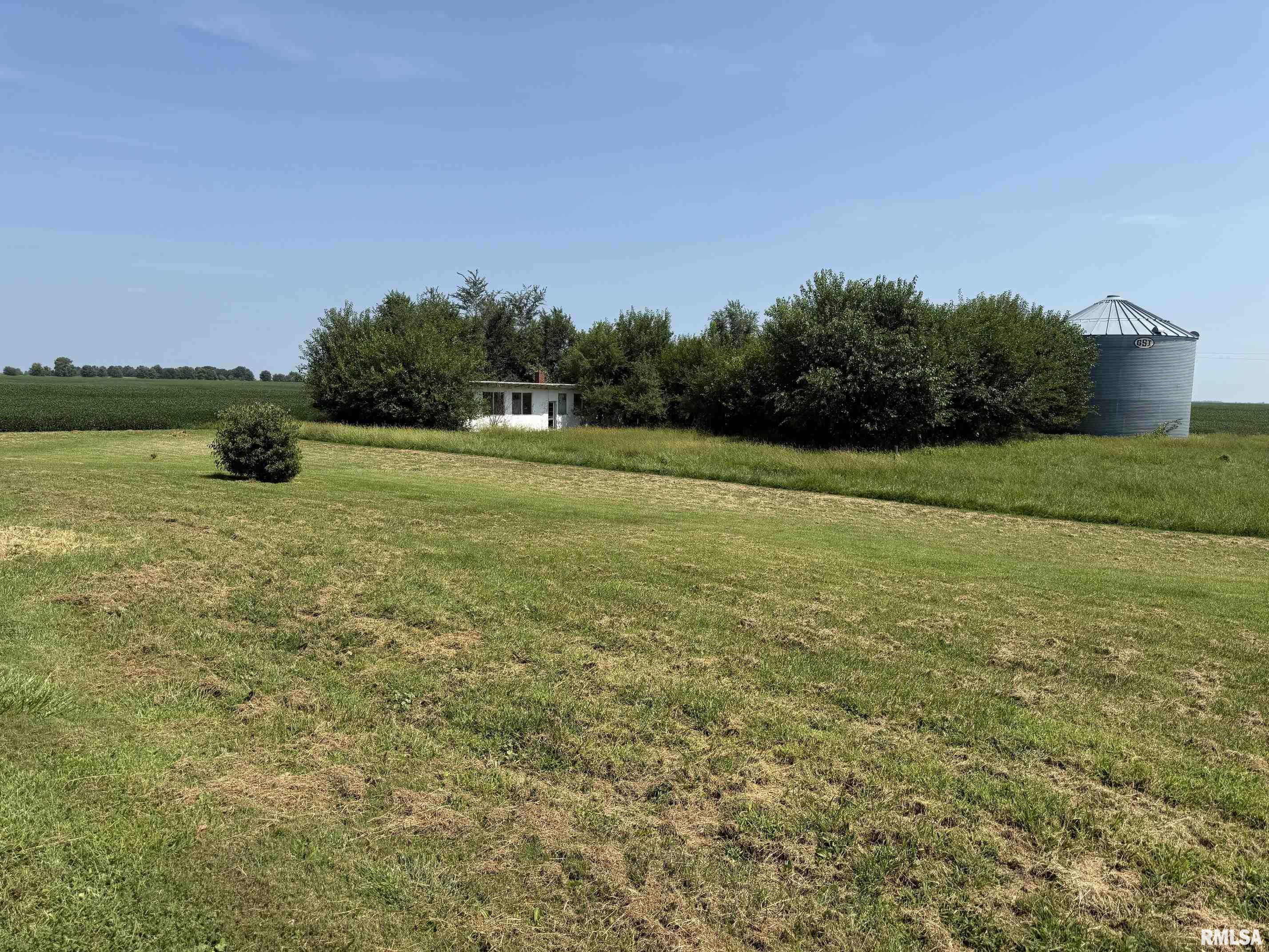 13936 Sangamon County Line Road Pleasant Plains, IL 62677 - Photo 36 of 36 Gallery Image 36