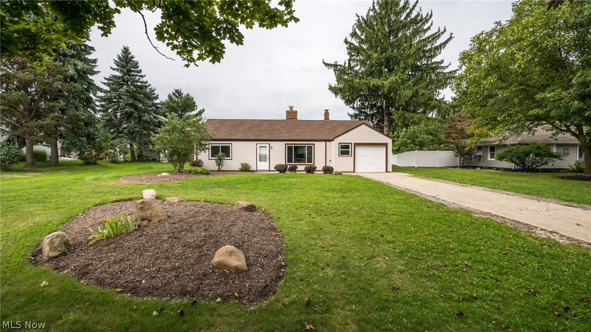9782 Broadview Road Broadview Heights, OH 44147 - Photo 1 of 17 Gallery Image 1