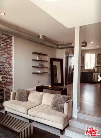 $6,900 | 5350 Playa Vista Drive, Playa Vista, CA 90094