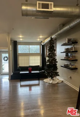 $6,900 | 5350 Playa Vista Drive, Playa Vista, CA 90094