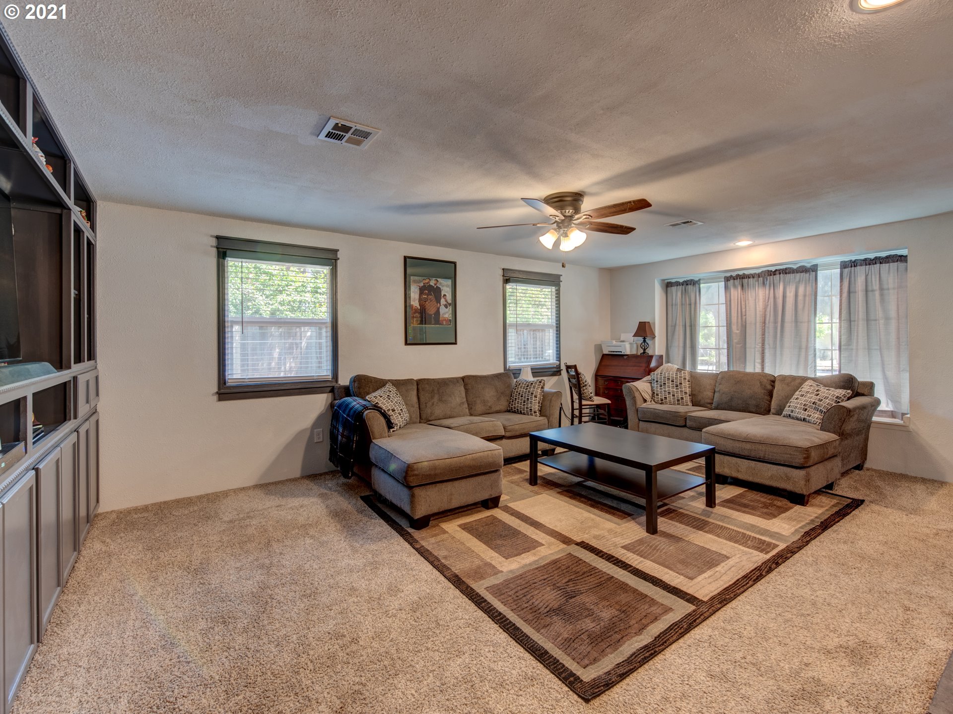 2825 Harlow Road Eugene, OR 97401 - Photo 13 of 29 Gallery Image 13