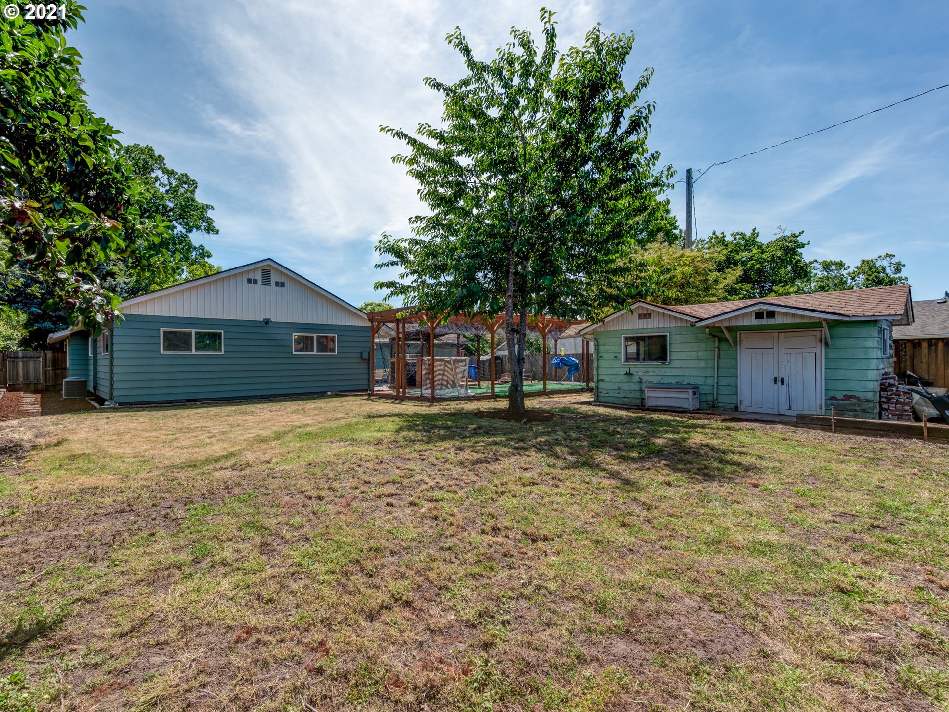 2825 Harlow Road Eugene, OR 97401 - Photo 26 of 29 Gallery Image 26