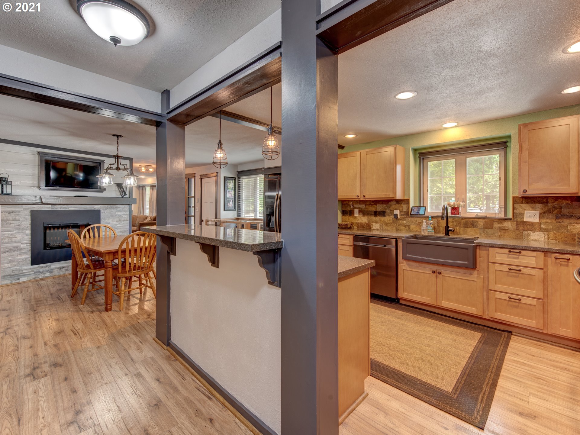 2825 Harlow Road Eugene, OR 97401 - Photo 7 of 29 Gallery Image 7