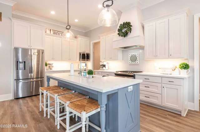 $415,000 | 111 Portside Drive, Broussard, LA 70518