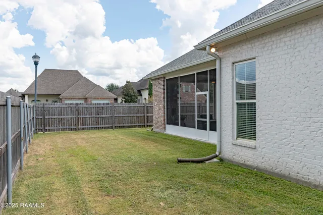 $415,000 | 111 Portside Drive, Broussard, LA 70518