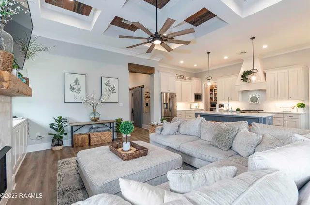 $415,000 | 111 Portside Drive, Broussard, LA 70518