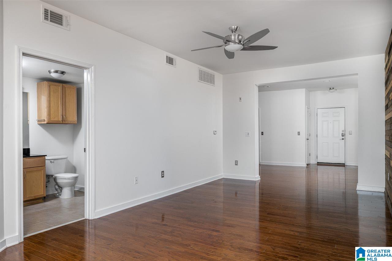 401 20th Street South, Unit 408 Birmingham, AL 35233 - Photo 19 of 36