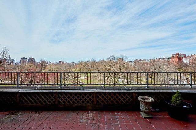 $911,000 | 151 Tremont Street, Unit 6P, Boston, MA 02111