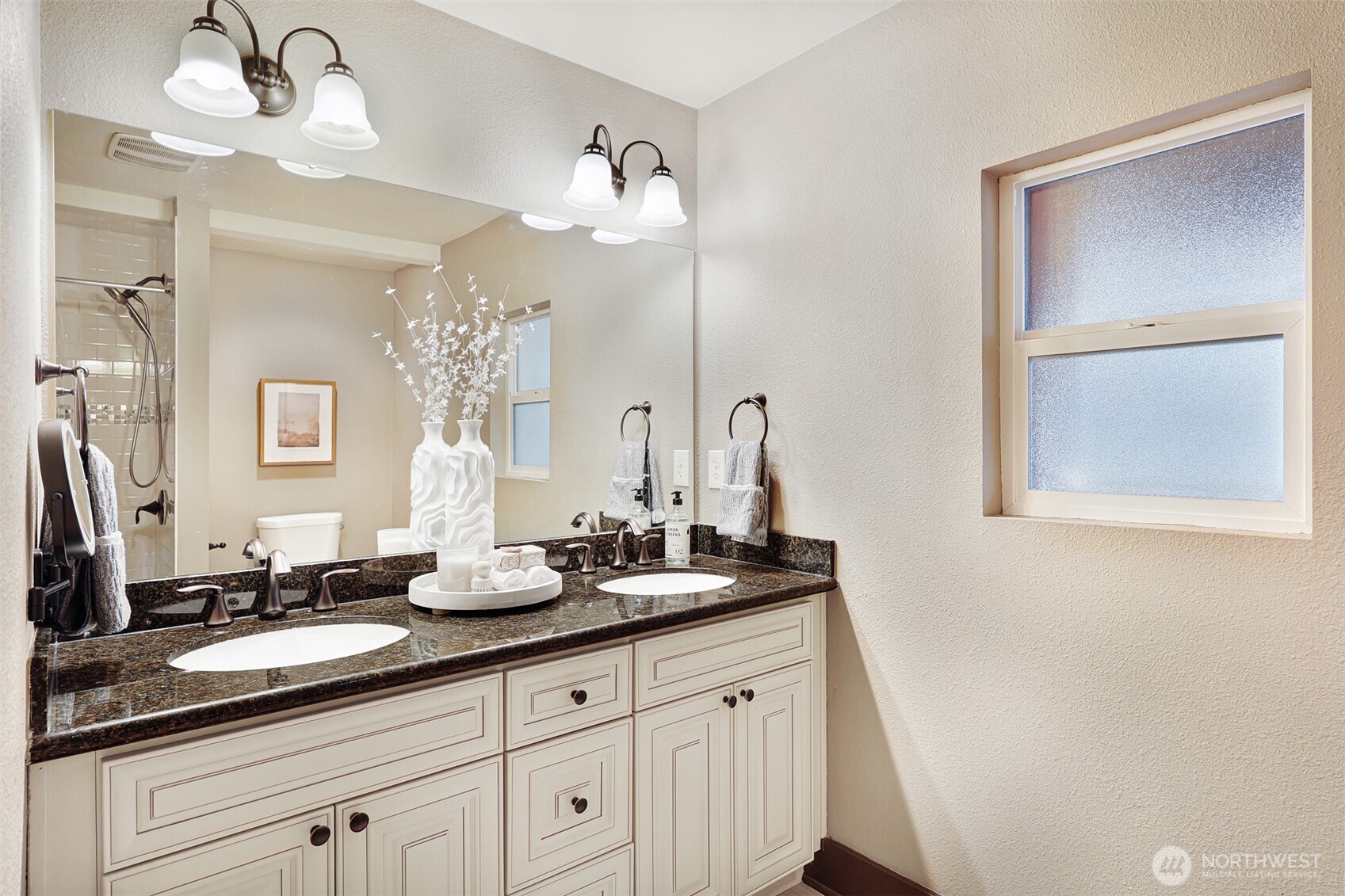 941 North 79th Street Seattle, WA 98103 - Photo 14 of 29 Gallery Image 14