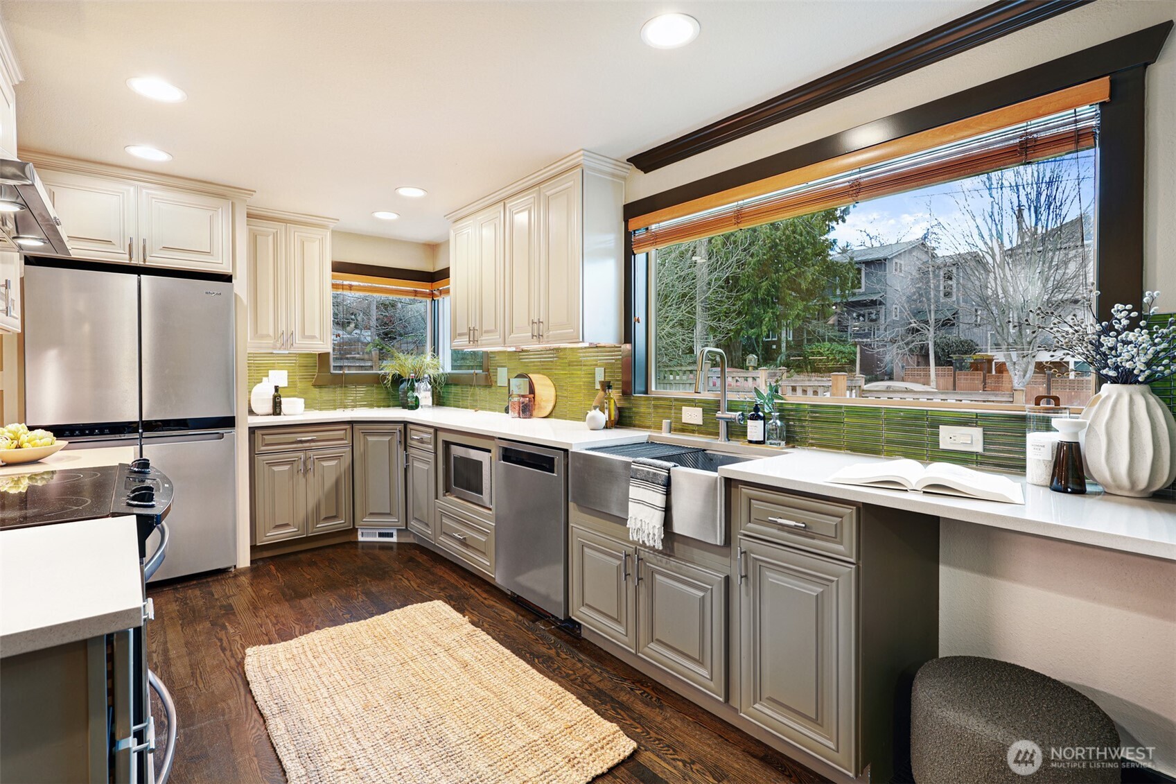941 North 79th Street Seattle, WA 98103 - Photo 7 of 29 Gallery Image 7