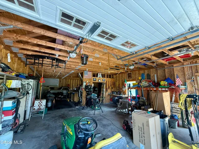 $350,000 | 910 Blodgett Hill Road, Coeymans, NY 12143