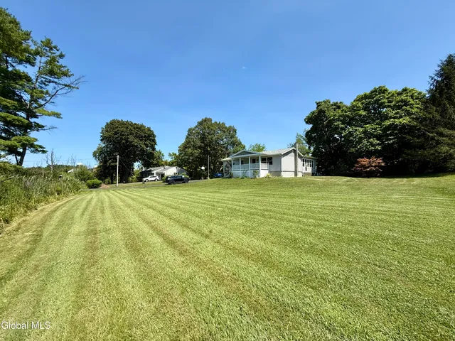 $350,000 | 910 Blodgett Hill Road, Coeymans, NY 12143