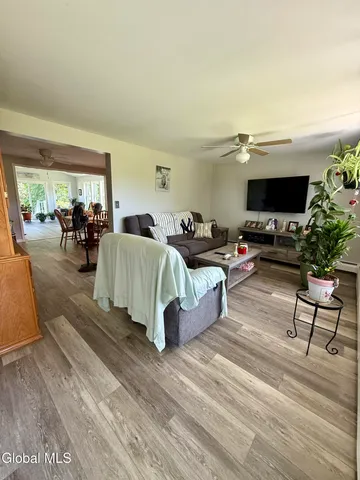 $350,000 | 910 Blodgett Hill Road, Coeymans, NY 12143