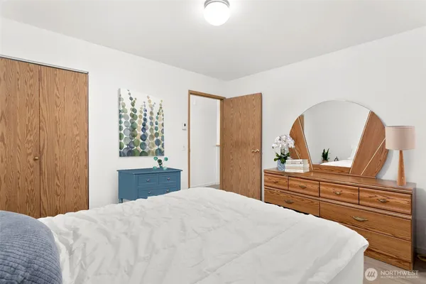 $325,000 | 12303 Harbour Pointe Boulevard, Unit U105, Mukilteo, WA 98275