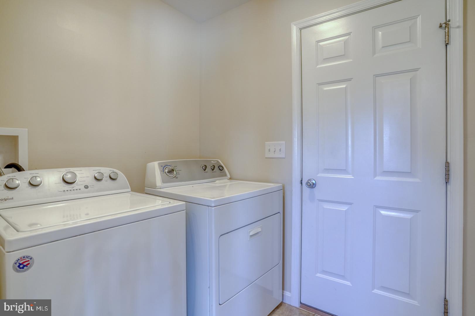 1298 Woodyard Road Harrington, DE 19952 - Photo 17 of 39 Washroom w/entrance to Garage.