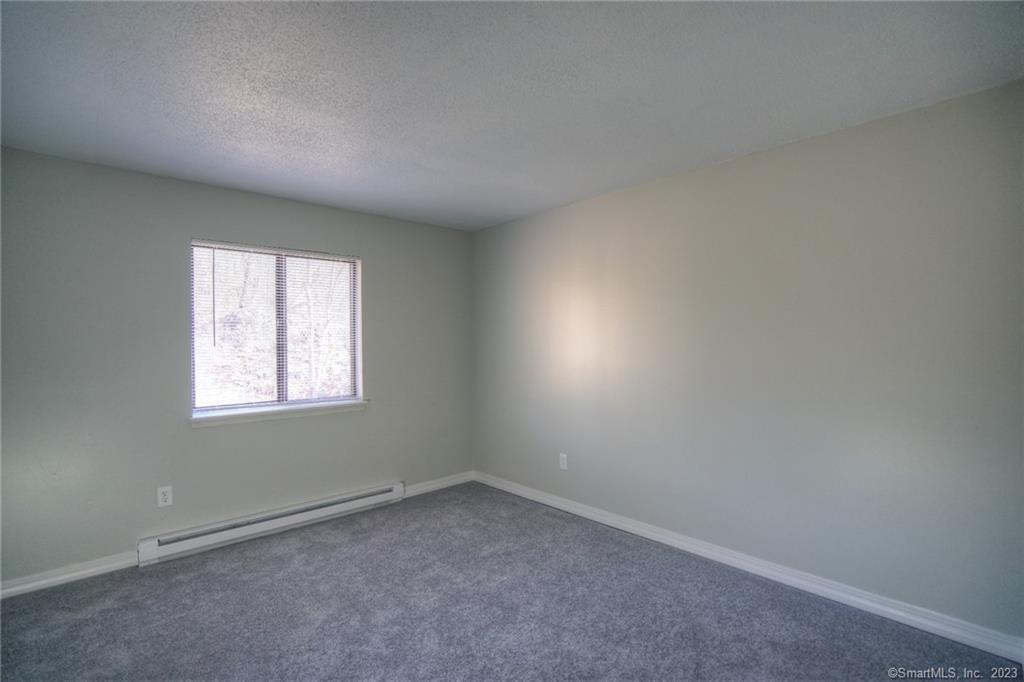 86 Buddington Road, Unit 7 Groton, CT 06340 - Photo 11 of 12