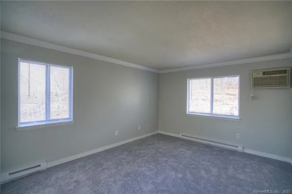 $1,875 | 86 Buddington Road, Unit 7, Groton, CT 06340