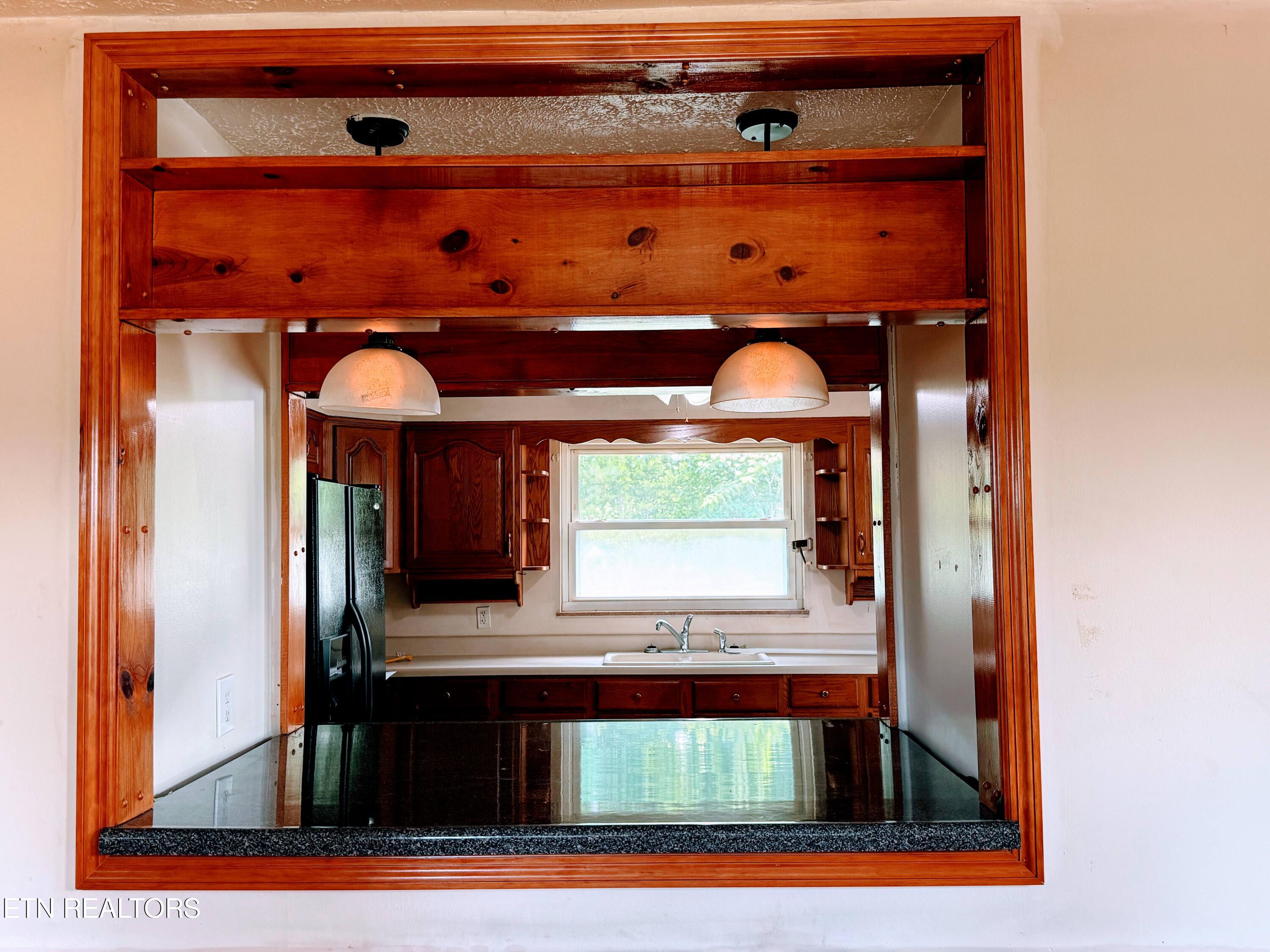 924 Bales Road New Market, TN 37820 - Photo 11 of 26 Pass Through Window
