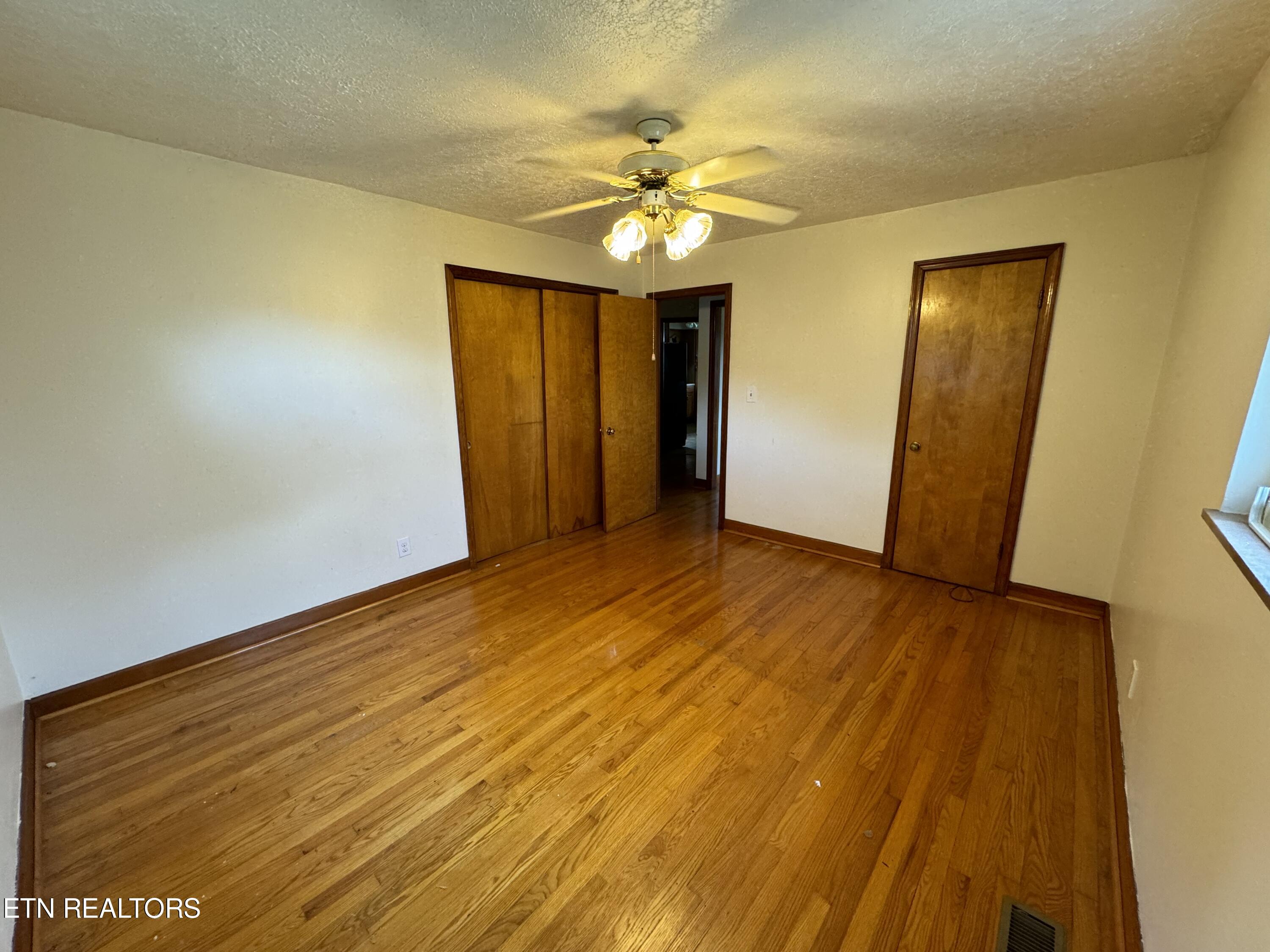 924 Bales Road New Market, TN 37820 - Photo 16 of 26 Bedroom 2