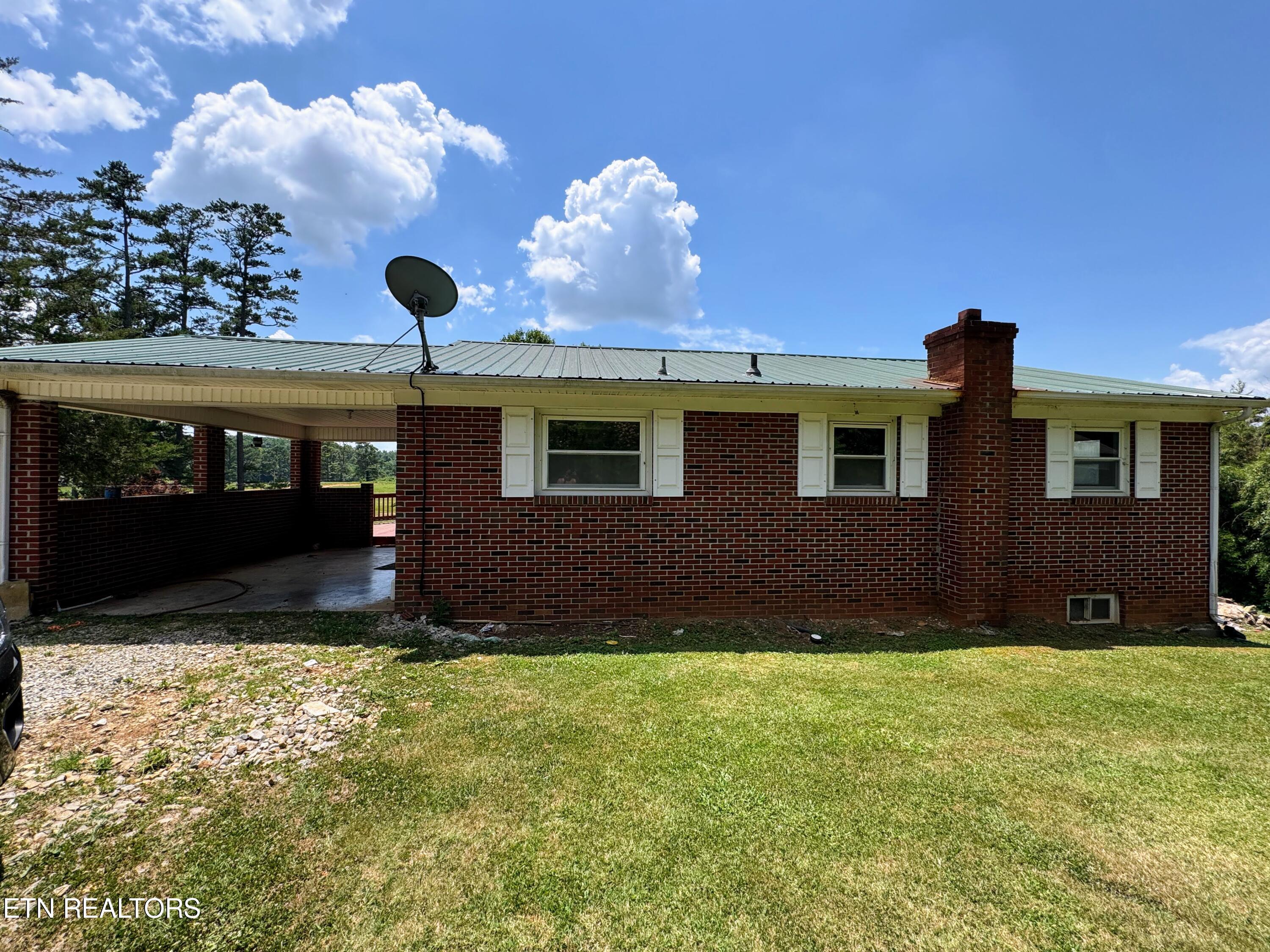924 Bales Road New Market, TN 37820 - Photo 8 of 26 Back of Home