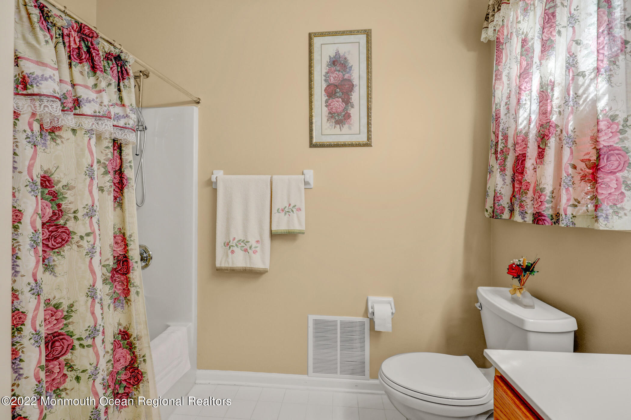32 Pine Valley Road Jackson, NJ 08527 - Photo 19 of 26 24 - Bathroom