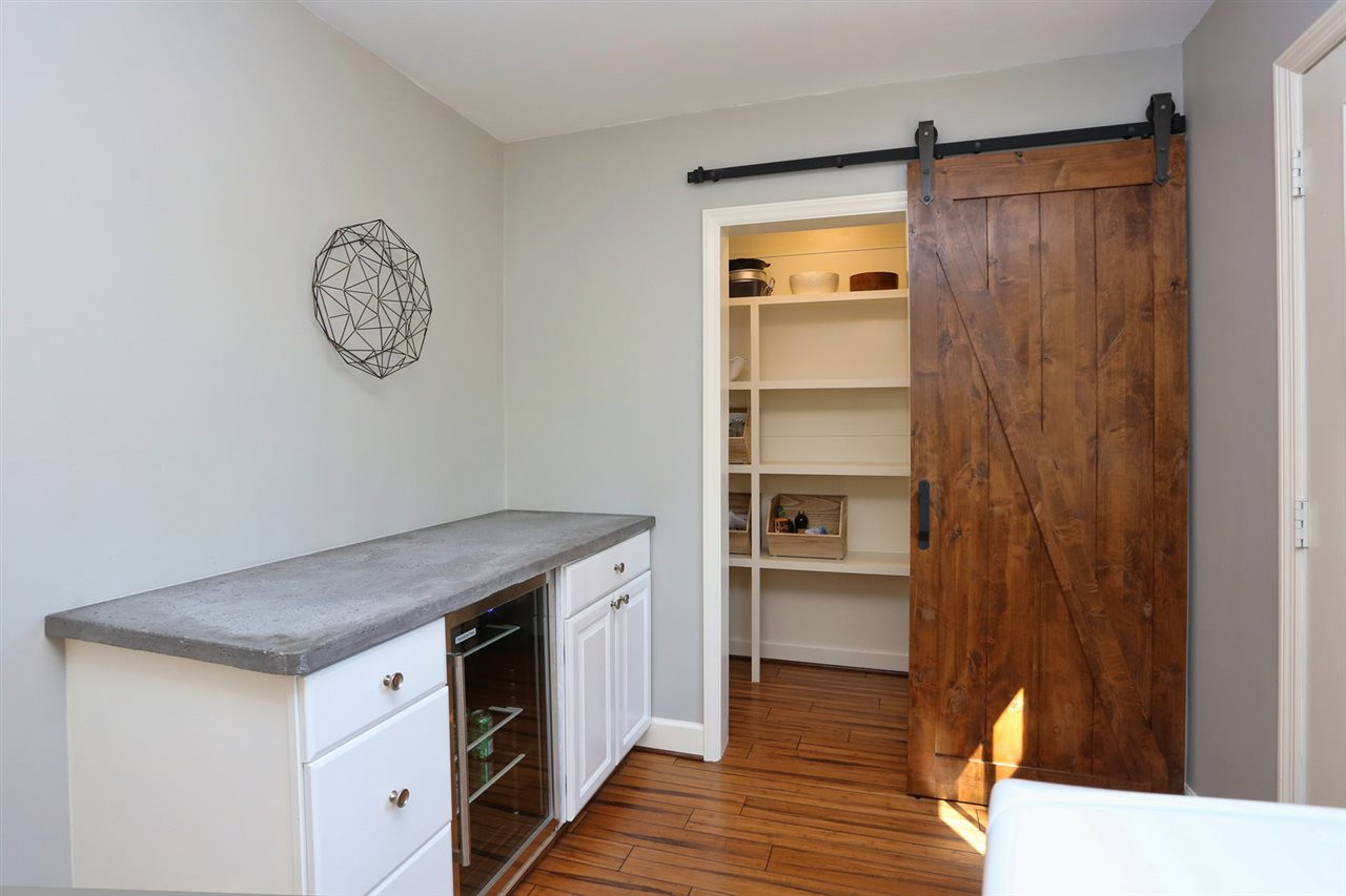 5304 Applegate Court Raleigh, NC 27609 - Photo 12 of 25 Photo 12