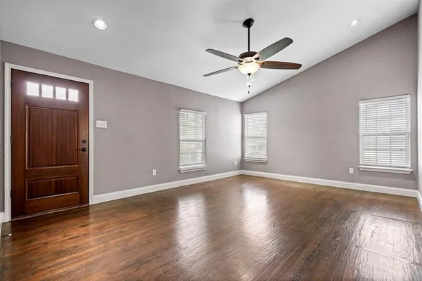 $4,500 | 8406 Lakemont Drive, Dallas, TX 75209