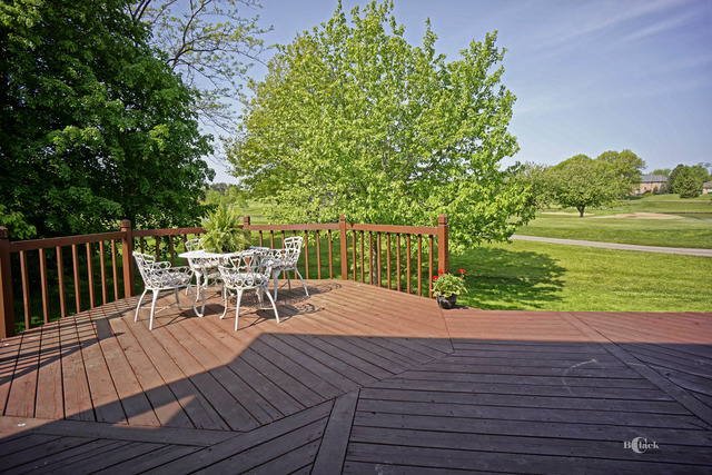 622 Raintree Road Buffalo Grove, IL 60089 - Photo 23 of 25