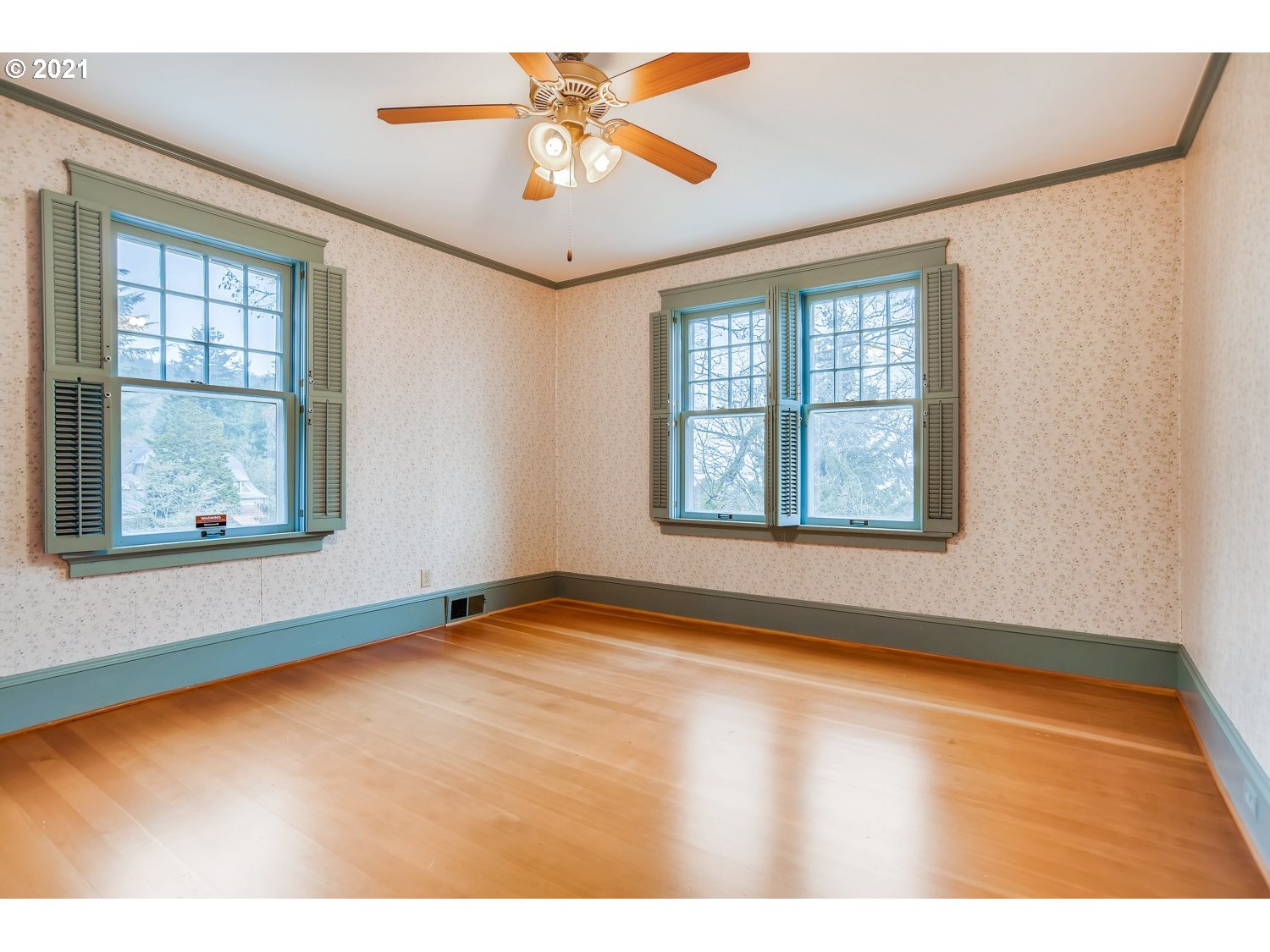 2911 Northwest Cornell Road Portland, OR 97210 - Photo 22 of 32 Gallery Image 22