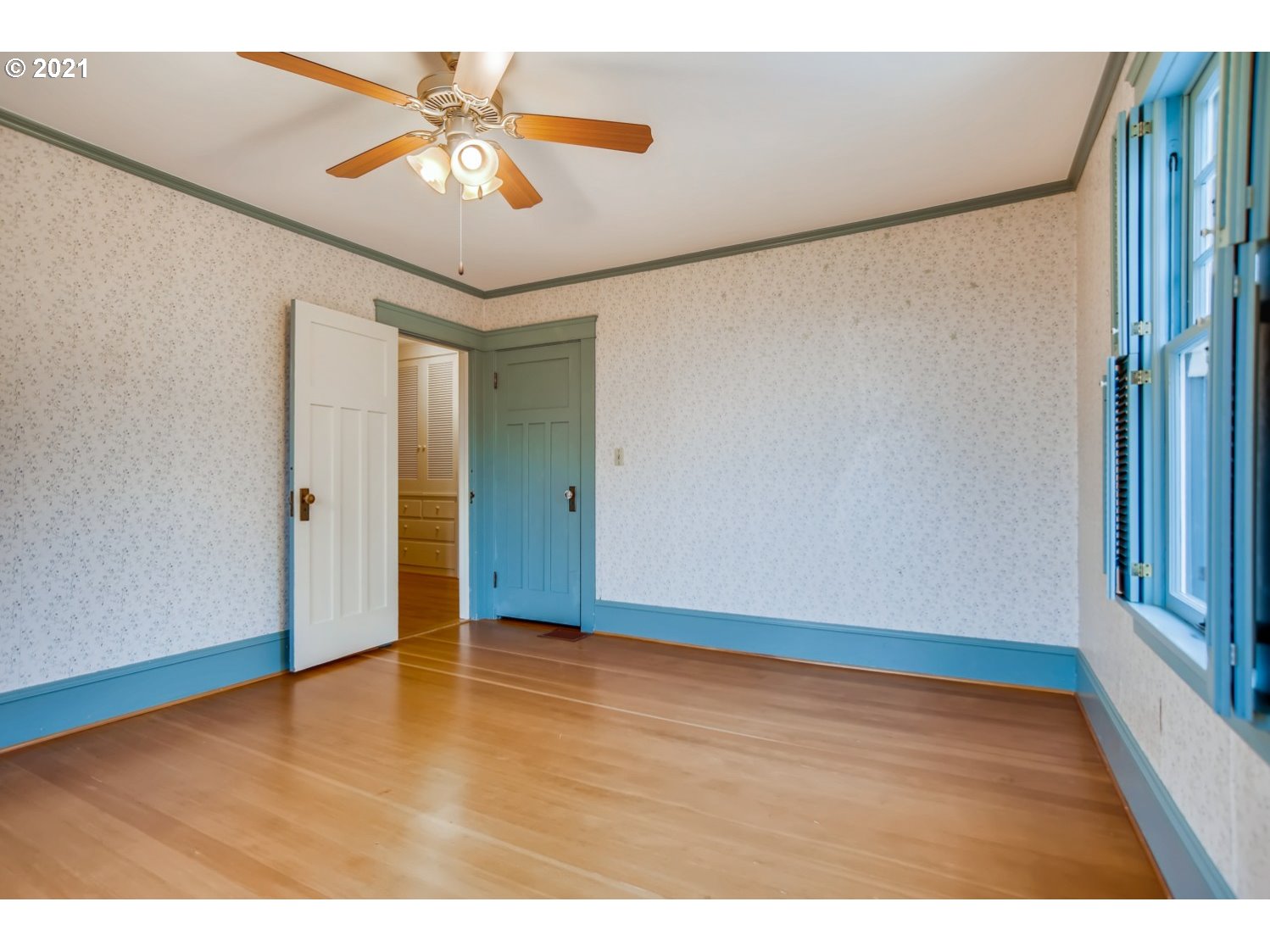 2911 Northwest Cornell Road Portland, OR 97210 - Photo 23 of 32 Gallery Image 23