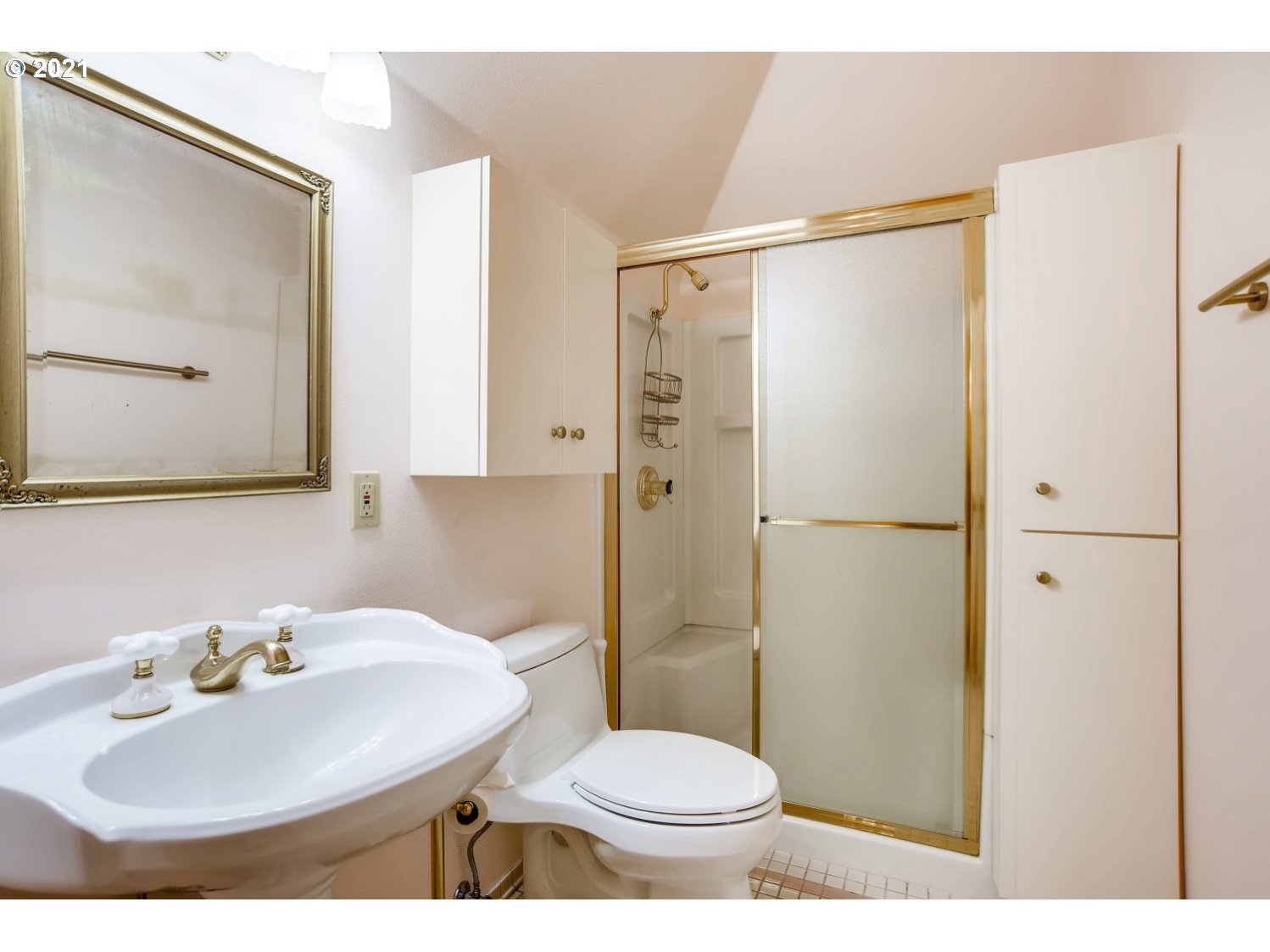 2911 Northwest Cornell Road Portland, OR 97210 - Photo 27 of 32 Gallery Image 27