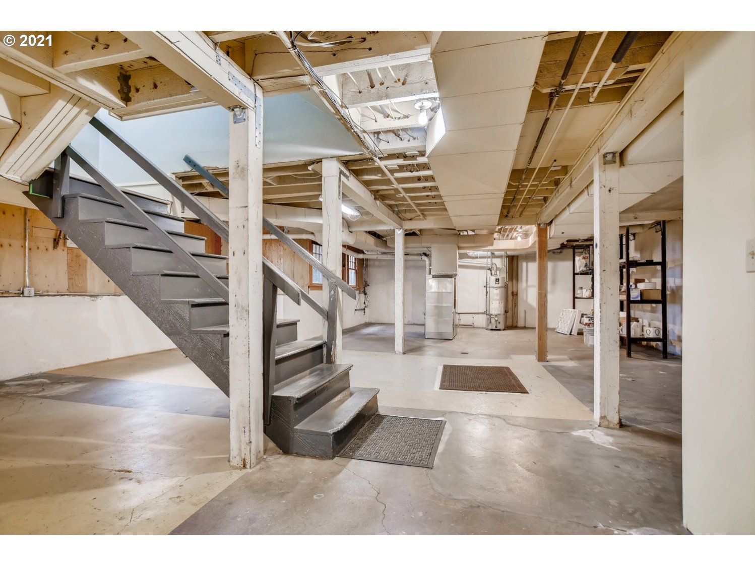 2911 Northwest Cornell Road Portland, OR 97210 - Photo 29 of 32 Gallery Image 29
