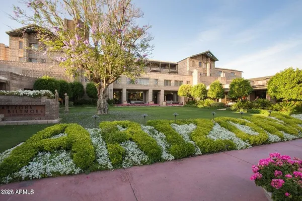 $1,899,000 | 2514 East Montebello Avenue, Phoenix, AZ 85016