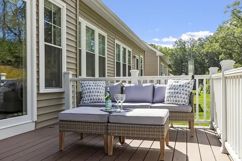 $999,000 | 121 White Pond Way, Unit 121, Sudbury, MA 01776