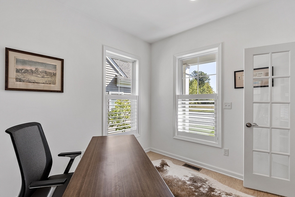 121 White Pond Way, Unit 121 Sudbury, MA 01776 - Photo 3 of 19