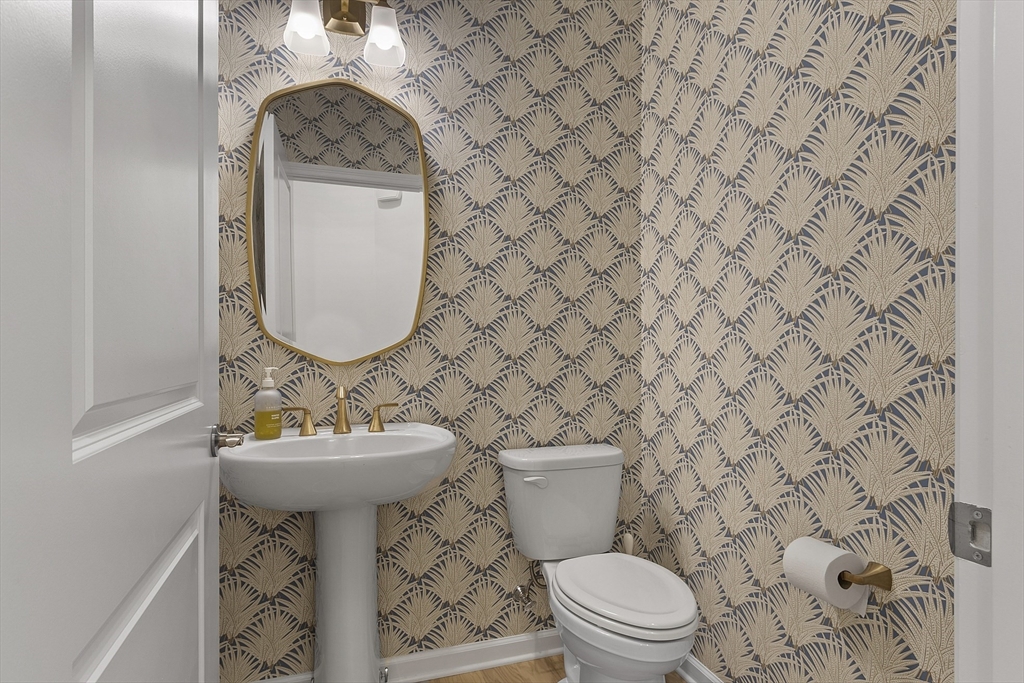 121 White Pond Way, Unit 121 Sudbury, MA 01776 - Photo 4 of 19