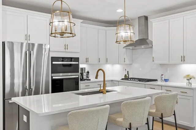 $999,000 | 121 White Pond Way, Unit 121, Sudbury, MA 01776