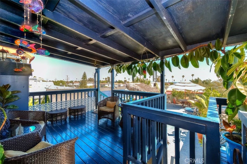 3131 South Kerckhoff Avenue San Pedro, CA 90731 - Photo 5 of 18 balcony