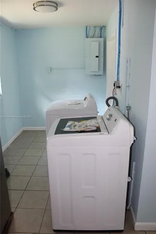 $335,000 | 5050 Southeast Ebbtide Avenue, Stuart, FL 34997