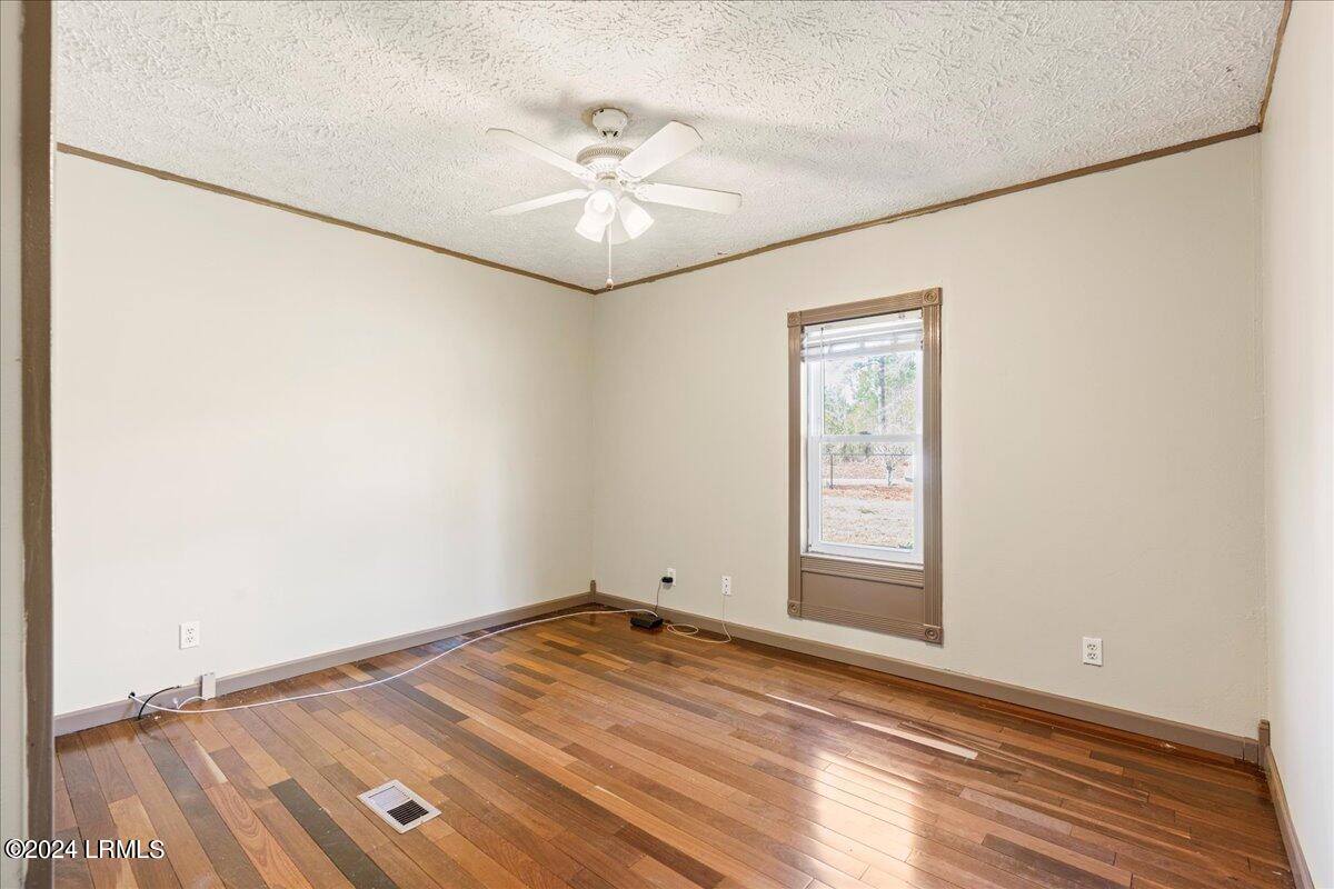 456 Nicks Road Ridgeland, SC 29936 - Photo 15 of 34 19-Bedroom 3