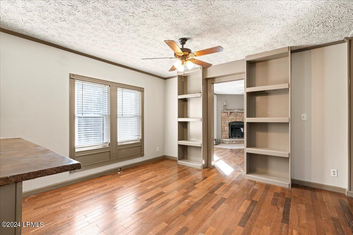 456 Nicks Road Ridgeland, SC 29936 - Photo 23 of 34 12-Dining Area