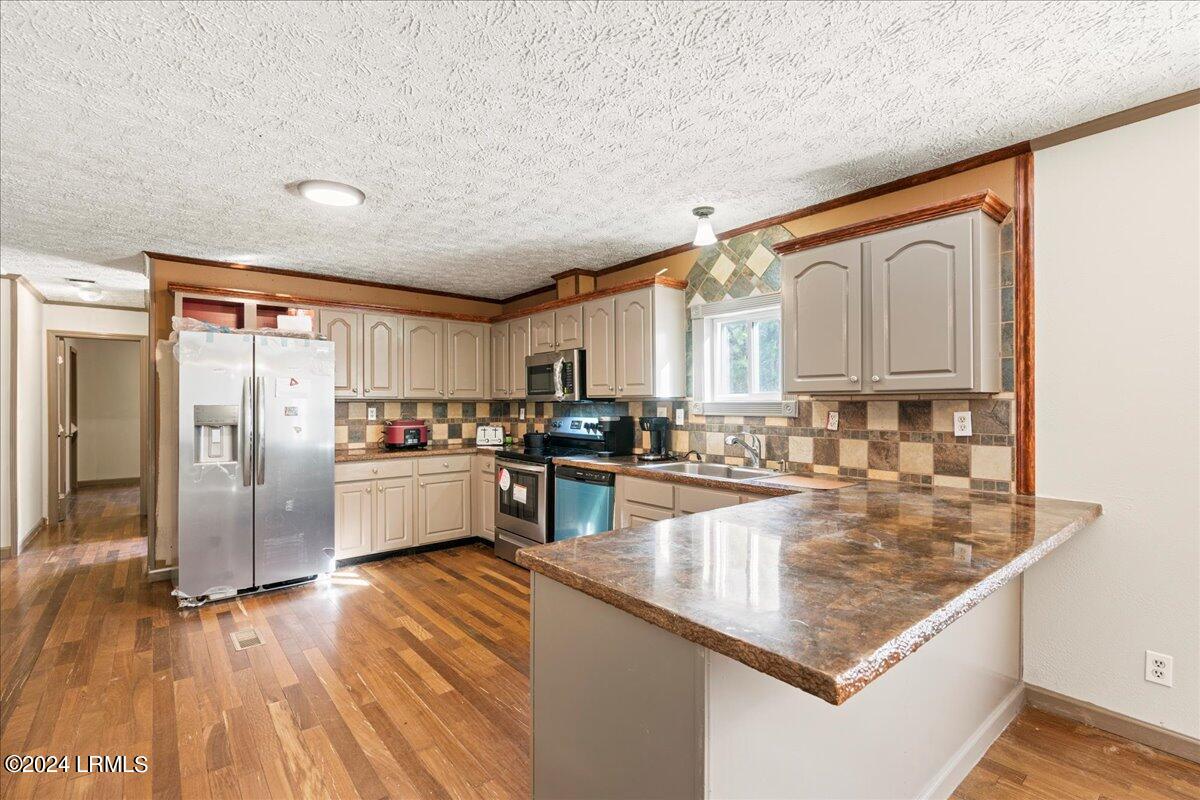456 Nicks Road Ridgeland, SC 29936 - Photo 24 of 34 13-Kitchen