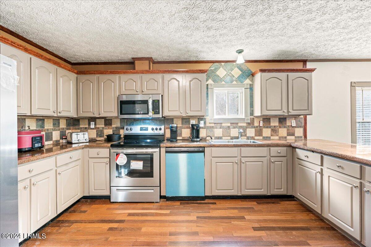 456 Nicks Road Ridgeland, SC 29936 - Photo 25 of 34 14-Kitchen