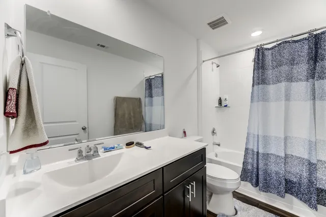 $2,450 | 338 Shady Cedar Hl Lane, Willis, TX 77378