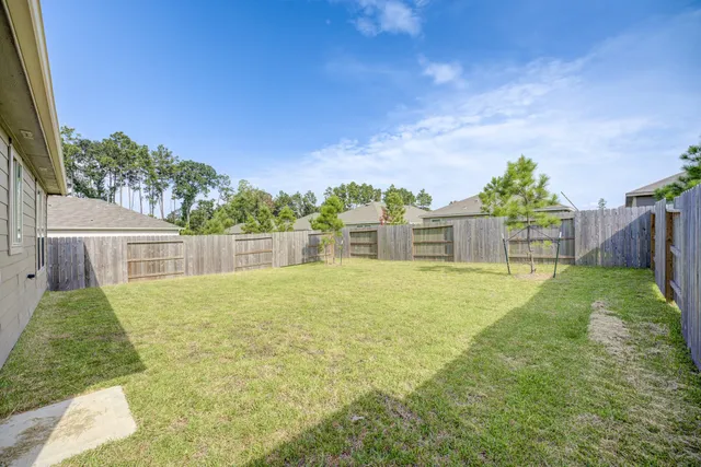 $2,450 | 338 Shady Cedar Hl Lane, Willis, TX 77378