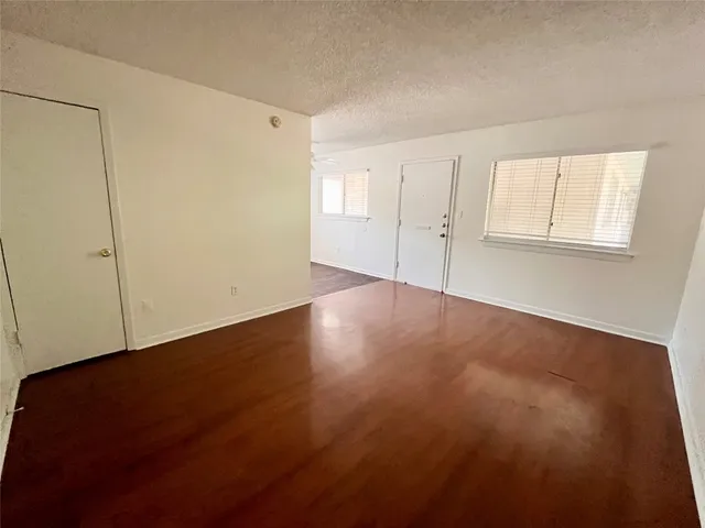 $775 | 3106 Duval Street, Unit 202, Austin, TX 78705